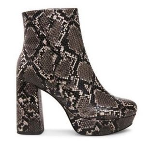 Steve Madden Grate Snakeskin Print Platform Boots